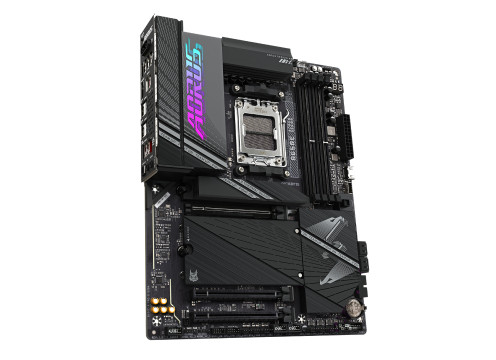 Gigabyte B650E AORUS PRO X USB4