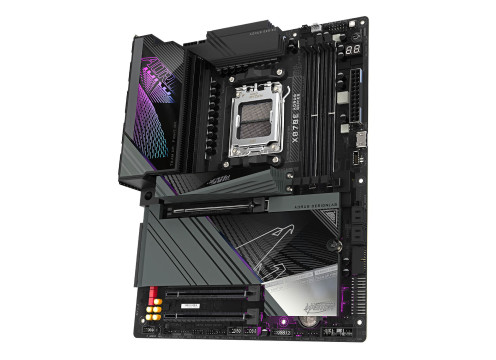 Gigabyte X870E AORUS MASTER