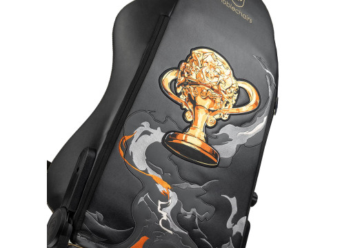 כיסא גיימינג Noblechairs HERO Dignitas Edition בצבע שחור/זהב